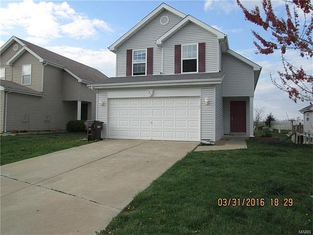 1st image of 212 Autumn Oaks Dr
