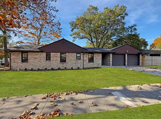 2115 Anderson Dr SE, East Grand Rapids, MI 49506