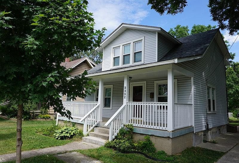 1st image of 3332 Sagamon Ave