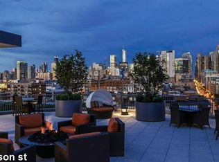 1168 W Madison St #1727, Chicago, IL 60607