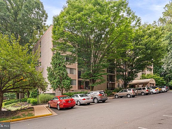 2nd image of 7753 Patriot Dr APT 46