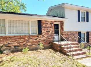 1940 Saturn Ln, Columbia, SC 29209