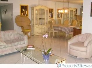 1270 Club Dr W APT B, Delray Beach, FL 33445