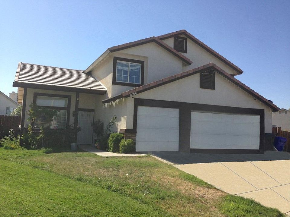 2nd image of 14390 Bailey Ct