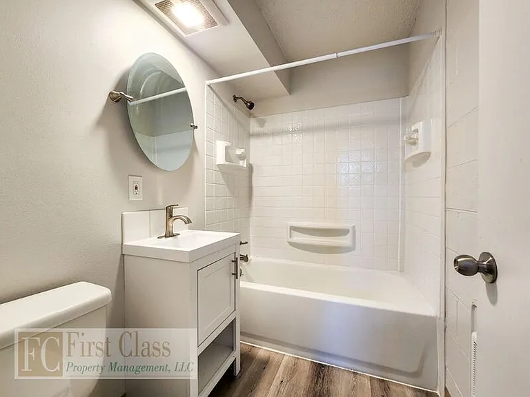 4555 SW Erickson Ave #108 — Photo 10