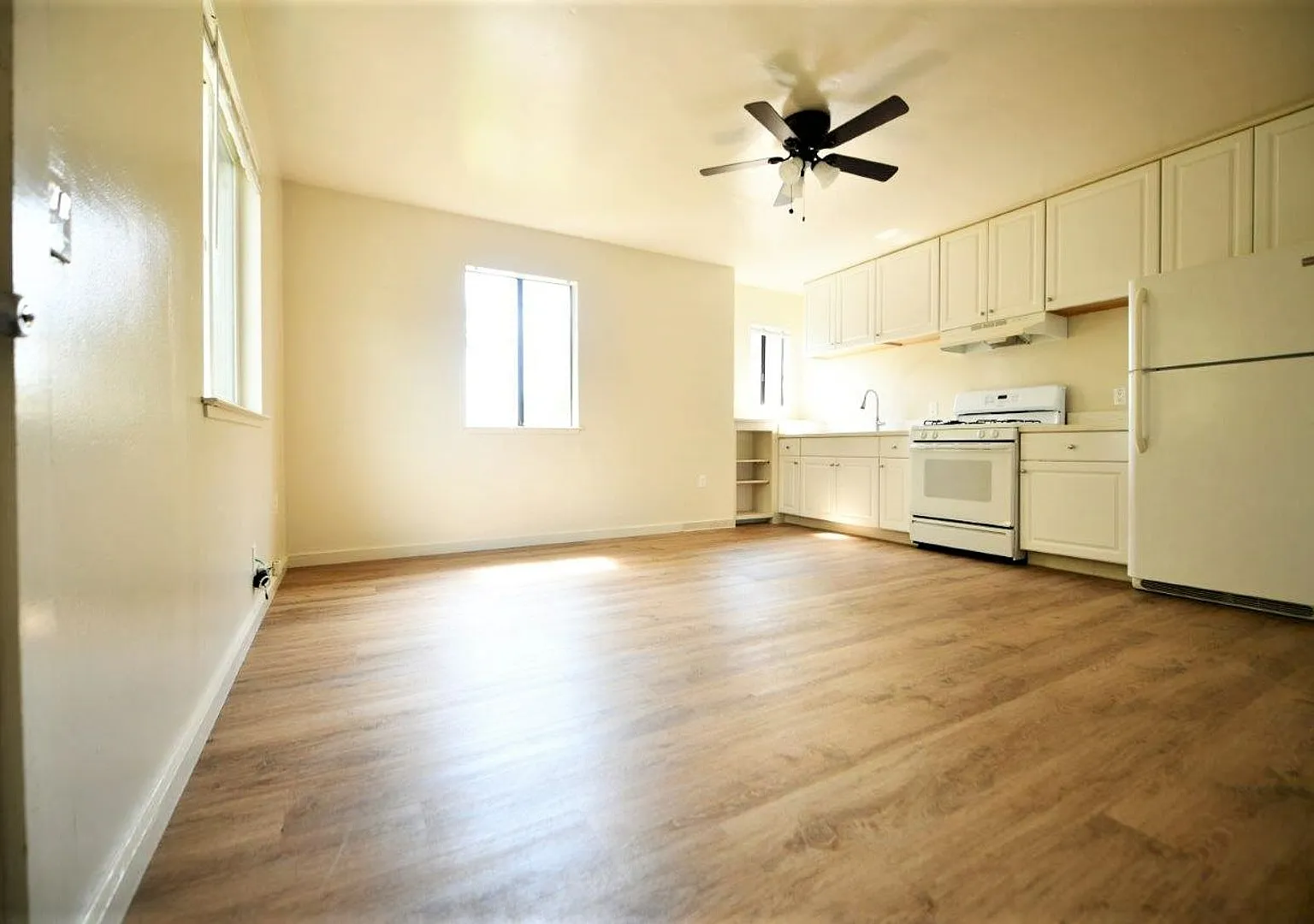 15p013 - Shattuck — Photo 3