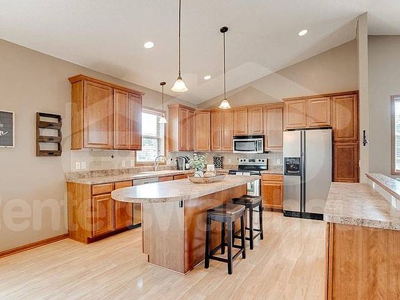 4th image of 23307 Jonquil St NW