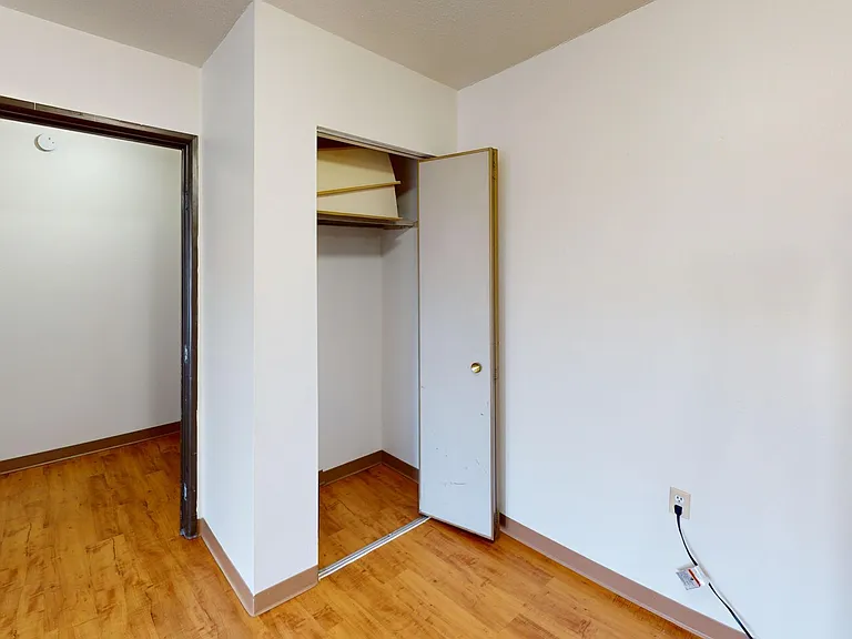Park Place West Apartments — Photo 64