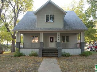 516 5th Ave, Alton, IA 51003