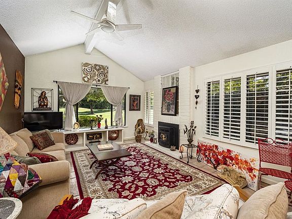 4th image of 2235 Indian Wells Ct