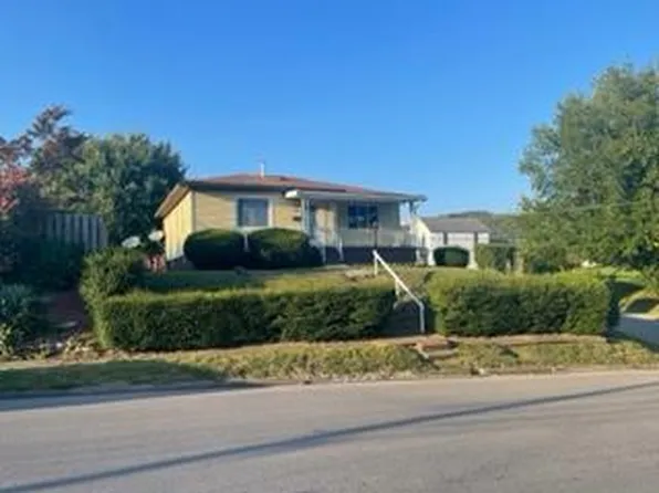 1914 Seventh Street, Moundsville, WV 26041
