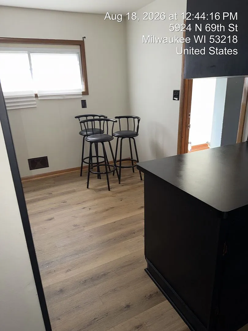 5922-5924 N. 69th St. — Photo 4
