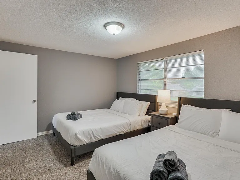 11259 Drummond Dr — Photo 28