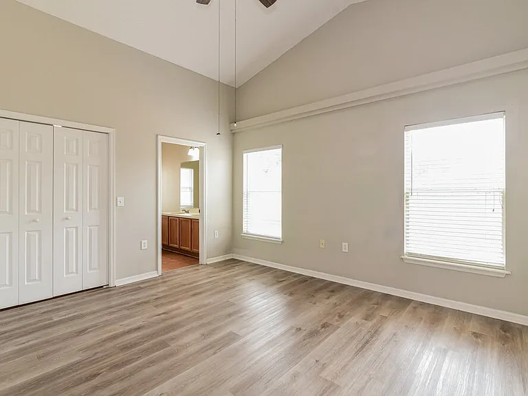 1051 Woodsong Way — Photo 10