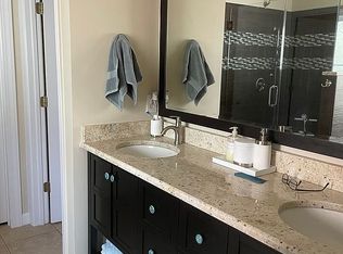 366 Camden Cir, Pawleys Island, SC 29585