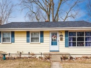 1160 Hull Ave, Ypsilanti, MI 48198