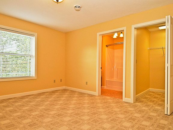 5th image of 501 Crawford Ave #301