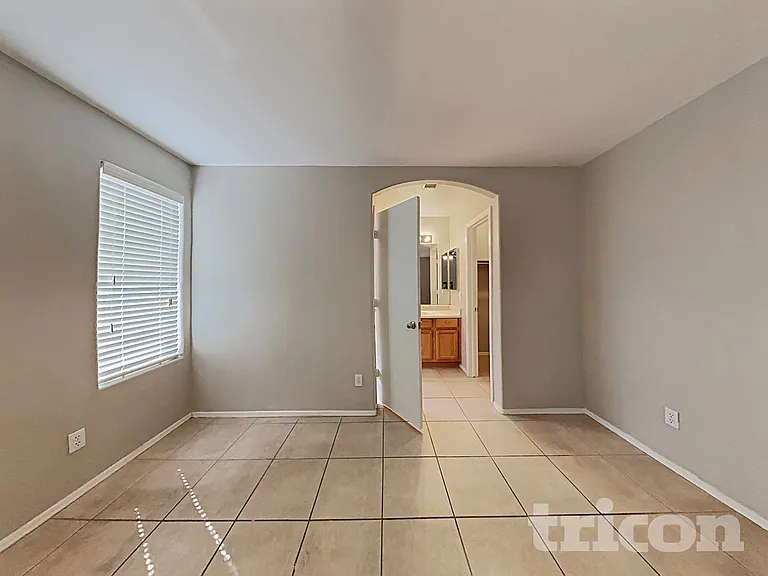 3555 W Via Del Sol Dr — Photo 8