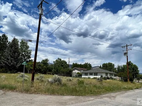 Broadway Cir, Salmon, ID 83467