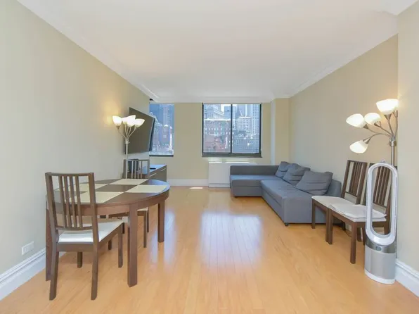 377 Rector Place image 8 of 25