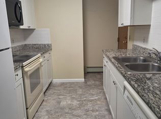 8 May St APT 6, Providence, RI 02904