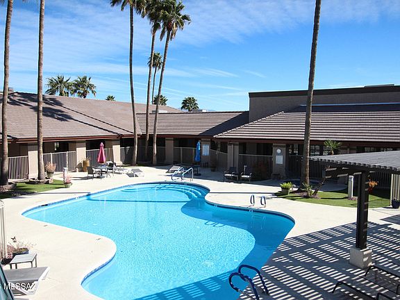 4th image of 8401 S Kolb Rd #425