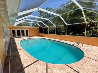 9600 SW 57th Ave, Pinecrest, FL 33156