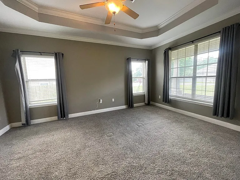 148 Crab Apple Ave — Photo 7