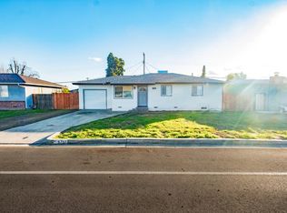 5750 E Ashlan Ave, Fresno, CA