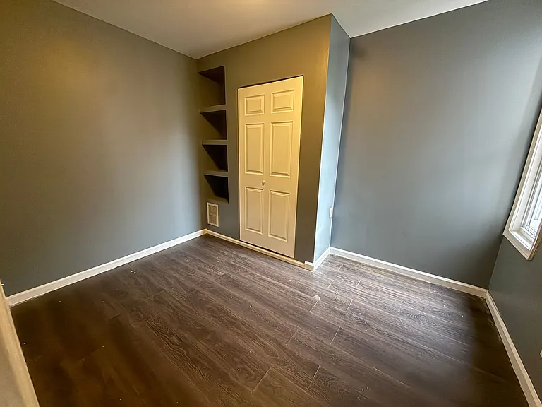 4918 Aspen St — Photo 10