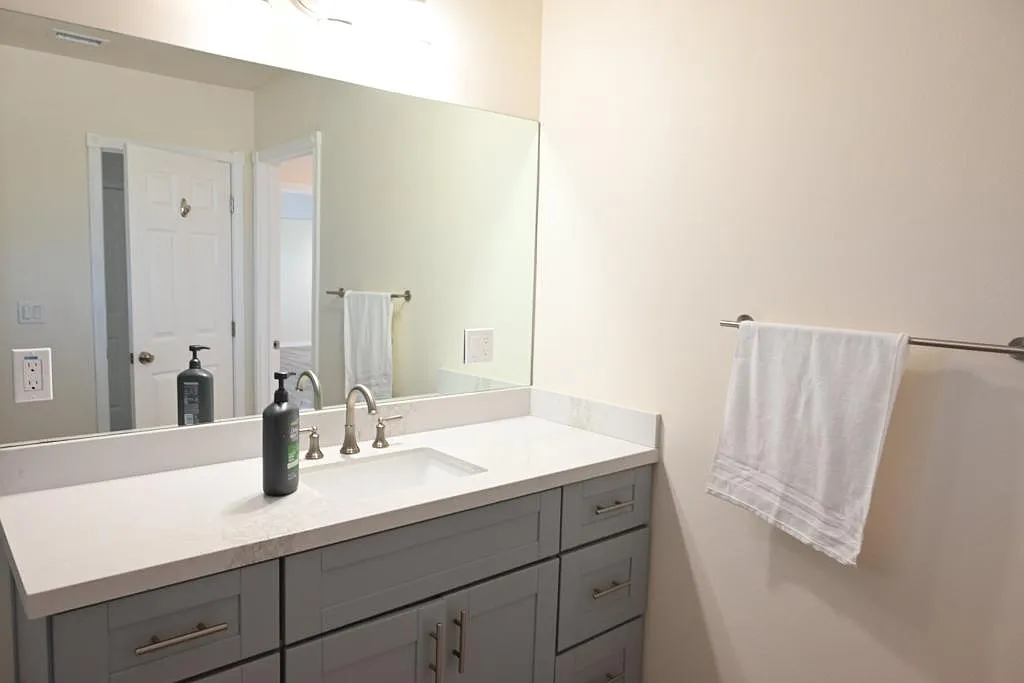20503 Madrona Ave — Photo 3