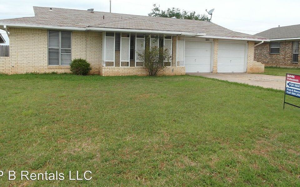 1st image of 325 SE Brighton Dr