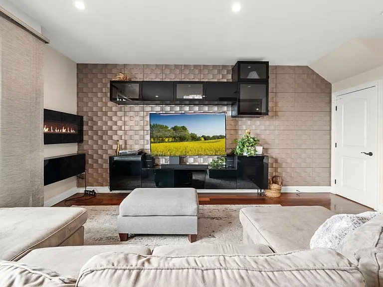 3972 Albatross St #202 — Photo 4
