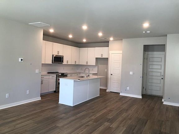 3rd image of 2278 Hospitality Ln
