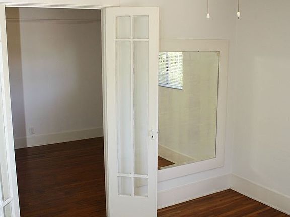 5th image of 2417 Marathon St