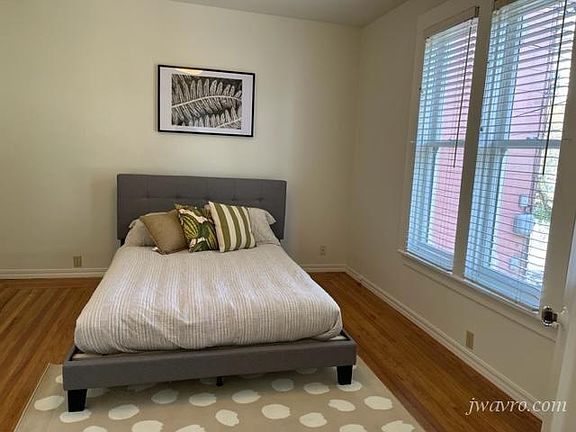 5th image of 3967 26th St #3967