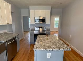 12 Merrill Rd APT 1, Worcester, MA 01606
