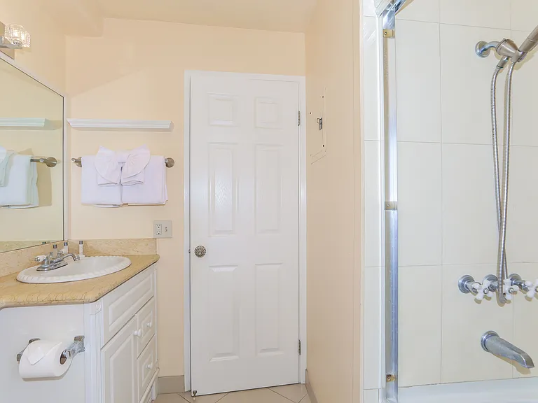 1778 Ala Moana Blvd #2716 — Photo 4