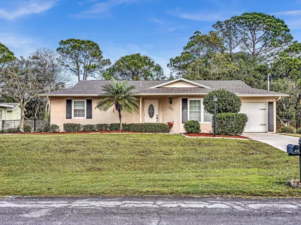 227 SE Grove Avenue, Port St Lucie, FL 34983