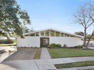 884 Crystal St, New Orleans, LA 70124