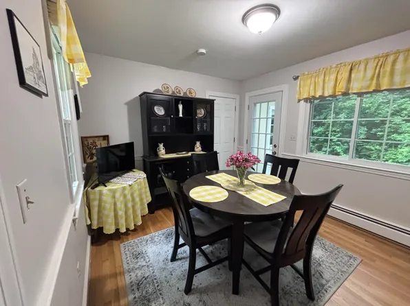 24 Wood Pond Lane #24, Kennebunk, ME 04043