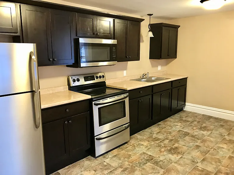 7-9 Pleasant St #7D — Photo 1