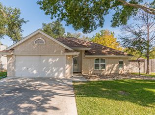 931 Lazy Trl, New Braunfels, TX 78130
