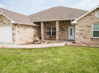 8283 Prairie Valley Rd, Ardmore, OK 73401