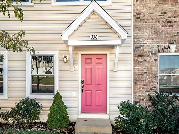 2nd image of 336 Sapphire Dr