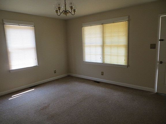 3rd image of 1316 Hamilton St