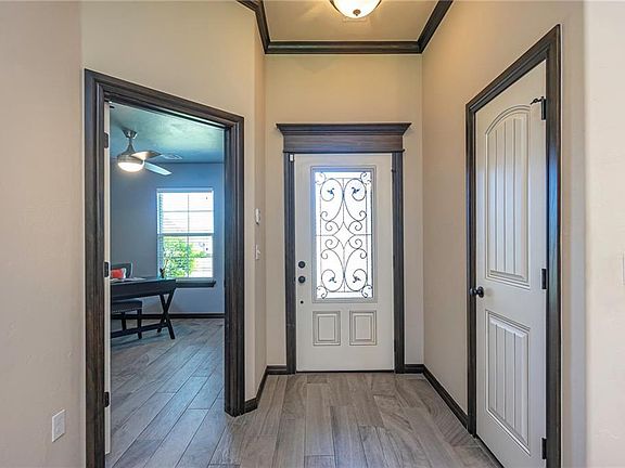 4th image of 5128 SW 120th Ter