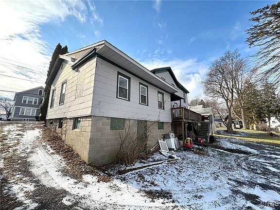 2nd image of 112 Osborne St