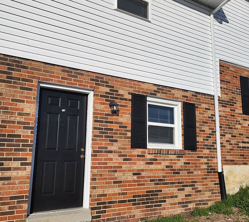 1st image of 304 Madison Hills Blvd APT 13