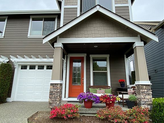 2nd image of 4307 Magnolia Drive SE